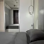 Skyline Retreat At Sky Towers With And Fitness Access Apartman *