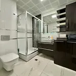 Apartman Skyline Retreat At Sky Towers With And Fitness Access