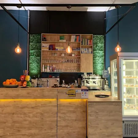 Apartment Skyline Retreat At Sky Towers With And Fitness Access