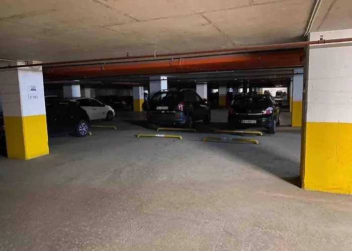 Skyline Retreat At Sky Towers With And Fitness Access Lejlighed *