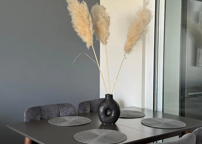 Apartament Skyline Retreat At Sky Towers With And Fitness Access *