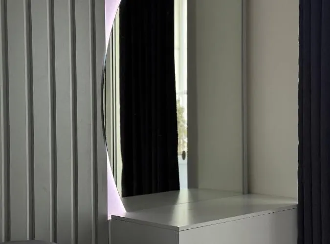 Skyline Retreat At Sky Towers With And Fitness Access Lejlighed