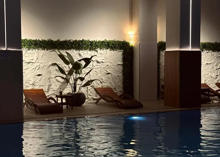 Skyline Retreat At Sky Towers With And Fitness Access